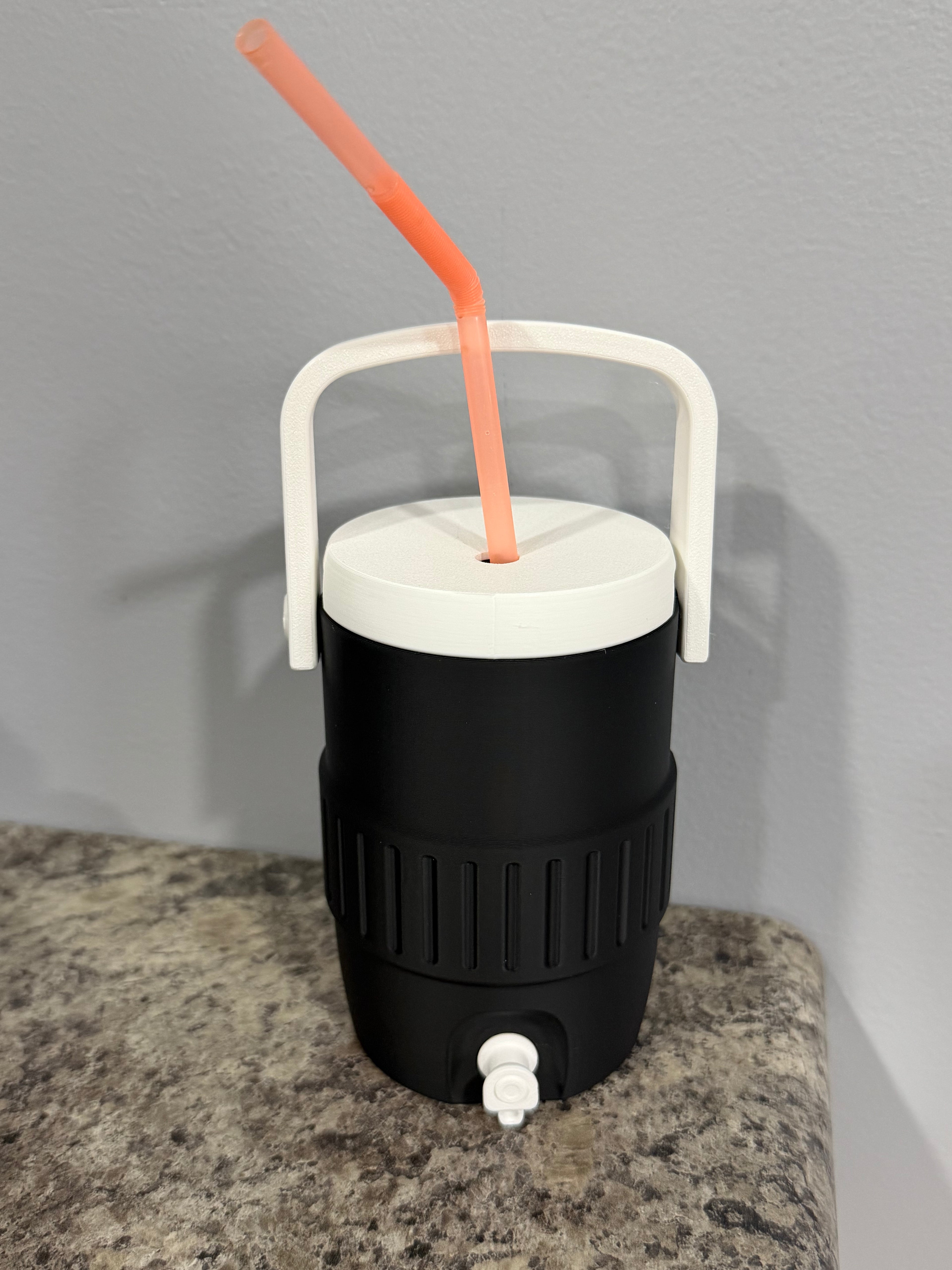 3D Printed Can Cooler Holder 12oz